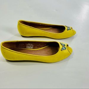 Fossil yellow butterfly open toe sandal